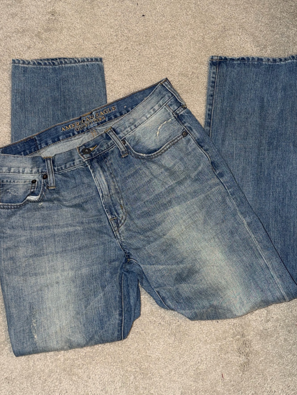 American Eagle Outfitters Men’s Slim Straight Jeans - Light Blue Wash33/32